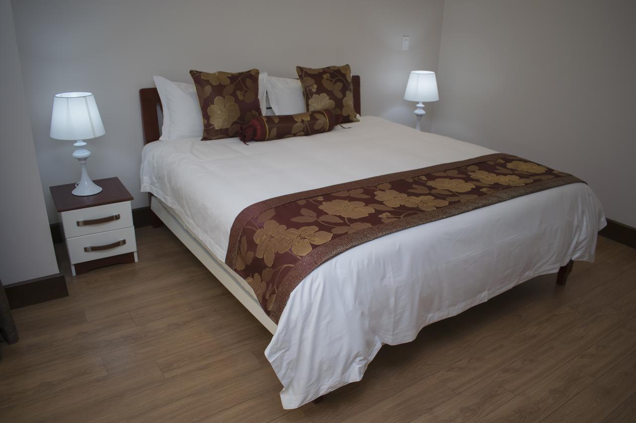 Torres Del Lago Suites And Apartments San Jose  Eksteriør bilde
