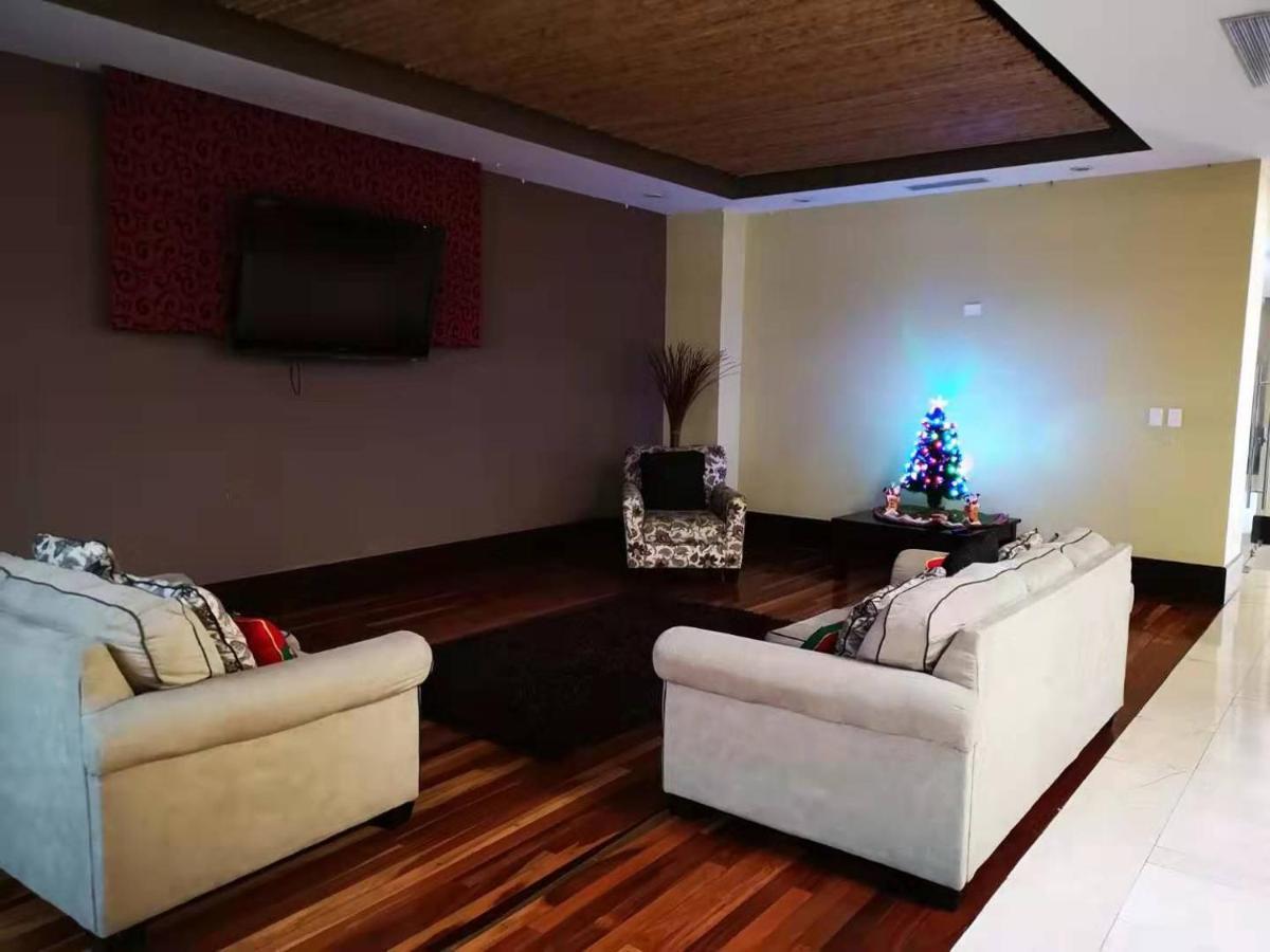 Torres Del Lago Suites And Apartments San Jose  Eksteriør bilde